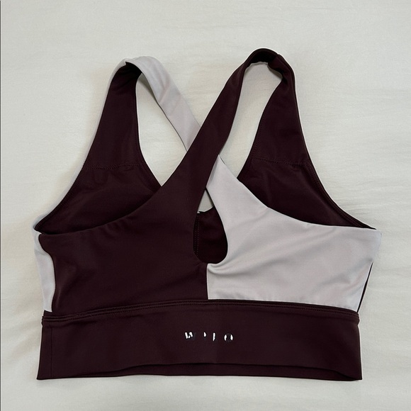Bundle Sale Item: 4 items for $25 Wilo The Label Women’s Sports Bra. Size Medium - Picture 2 of 4